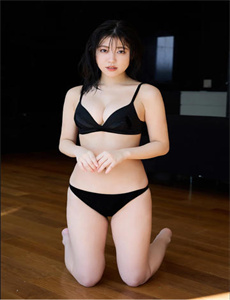 少女脱衣服-法国性经典复古毛茸茸图片
